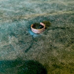 Toe ring
